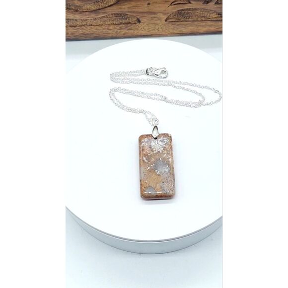 Natural Fossil Coral Necklace Fossilized Crystal Stone Pendant - Picture 4 of 9